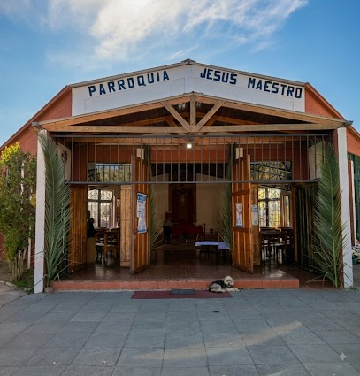 Fachada de Frente Parroquia Jesús Maestro